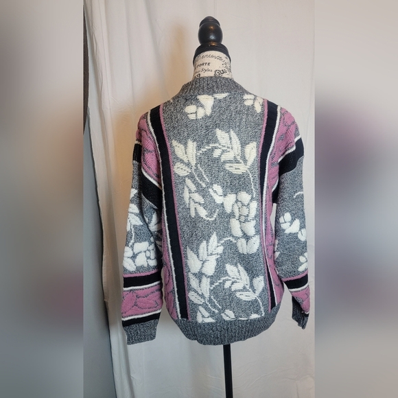 1980s JC and Louis vintage sweater - Picture 2 of 5